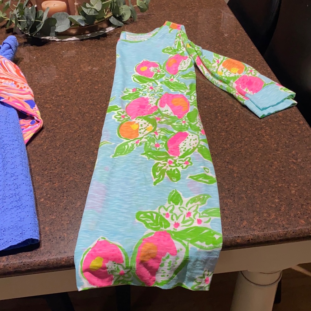 Lilly dress, size M, excellent condition